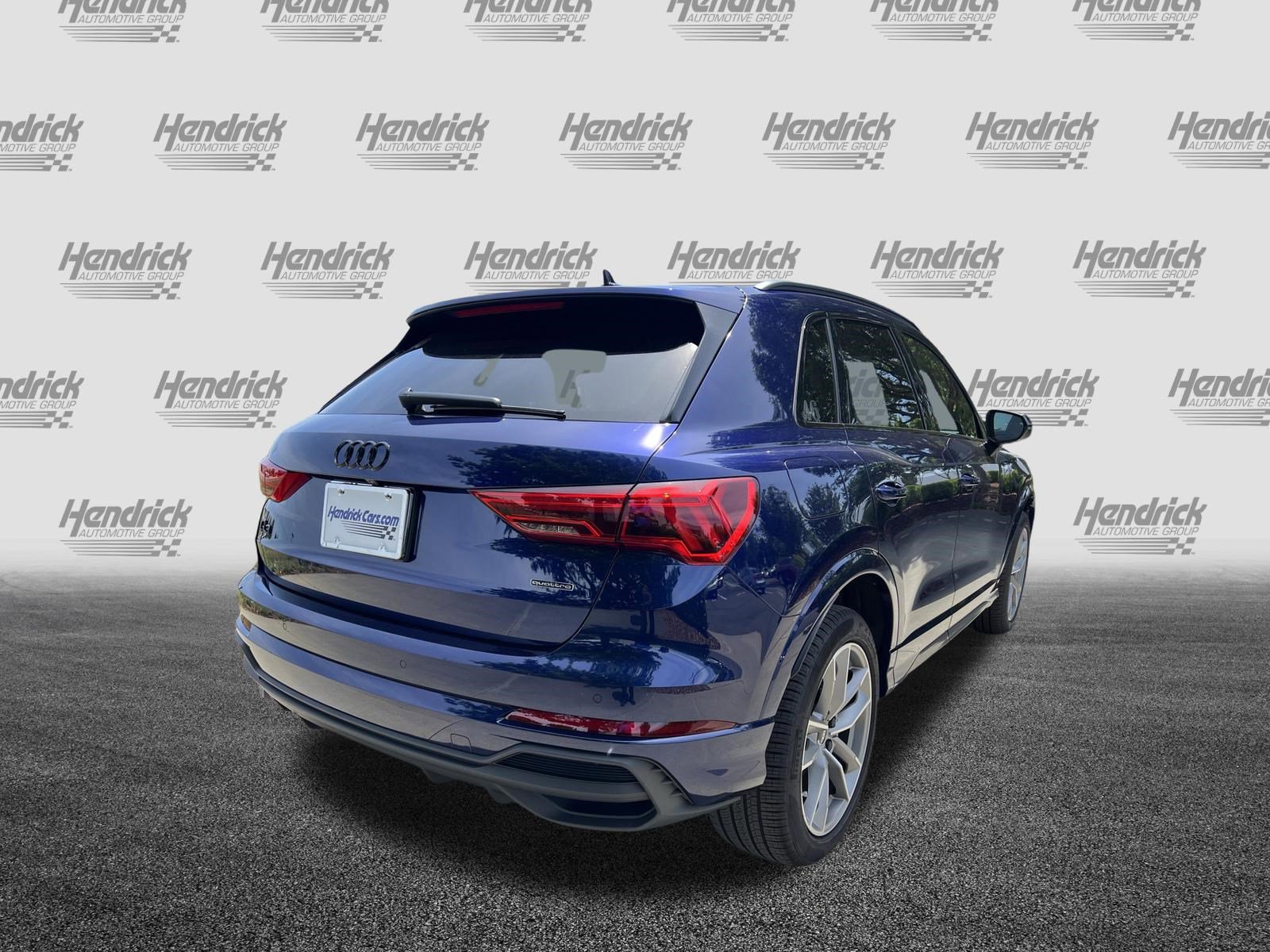 Used 2025 Audi Q3 2.0T Premium w/ Convenience Package AWD/4WD image 10