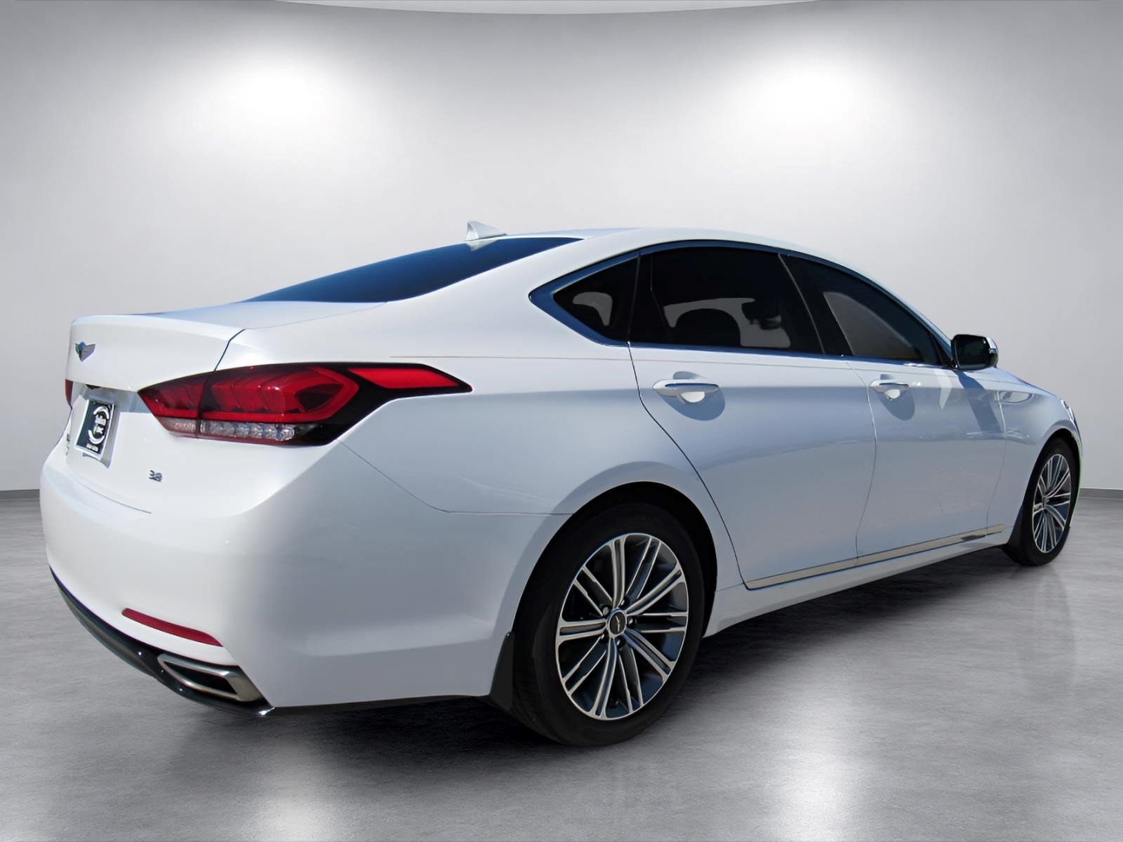 Used 2020 Genesis G80 3.8 RWD image 6