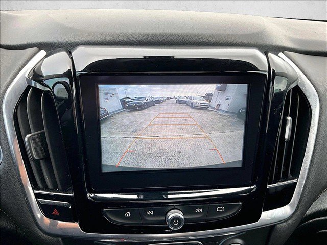 Used 2019 Chevrolet Traverse LT FWD image 23