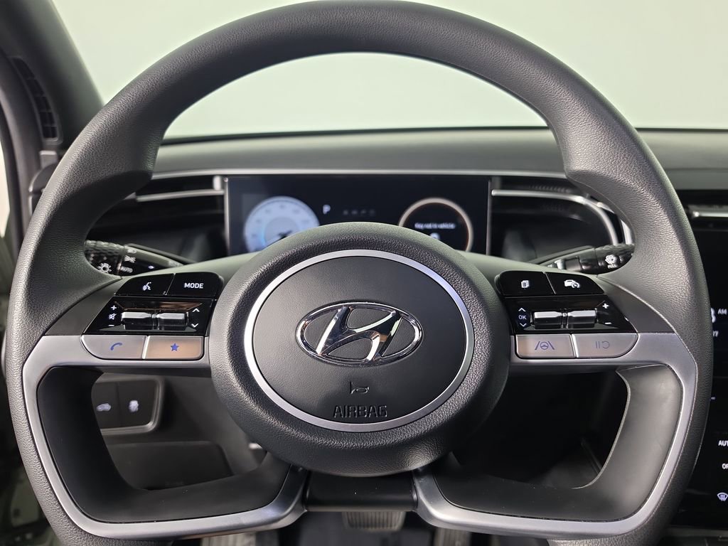 Used 2024 Hyundai Santa Cruz SEL w/ Activity Package FWD image 15