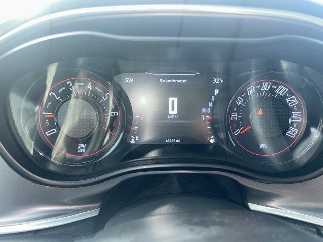 Used 2021 Dodge Challenger SXT w/ Plus Package image 21