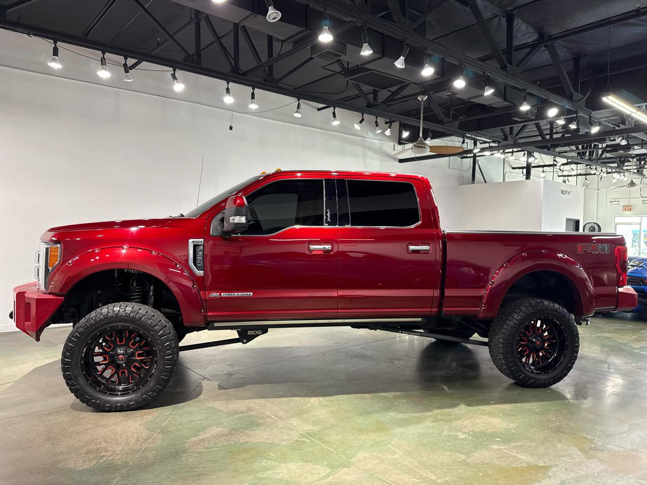 Used 2019 Ford F250 Limited w/ FX4 Off-Road Package image 4