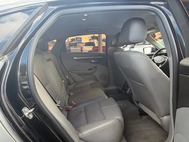 Used 2016 Chevrolet Impala LT FWD image 15