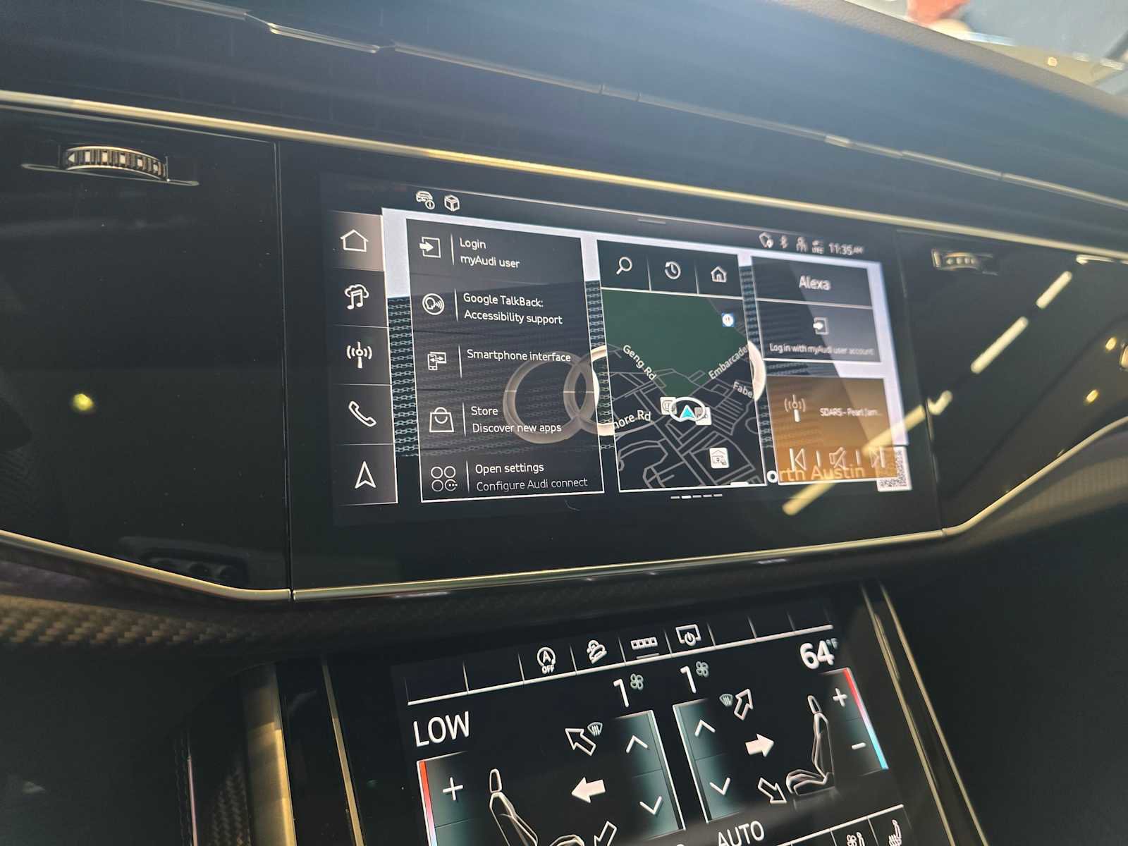 New 2025 Audi SQ7 Premium Plus image 29