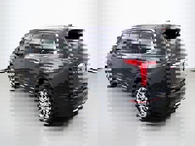 Used 2022 Cadillac XT6 Premium Luxury w/ Technology Package image 8