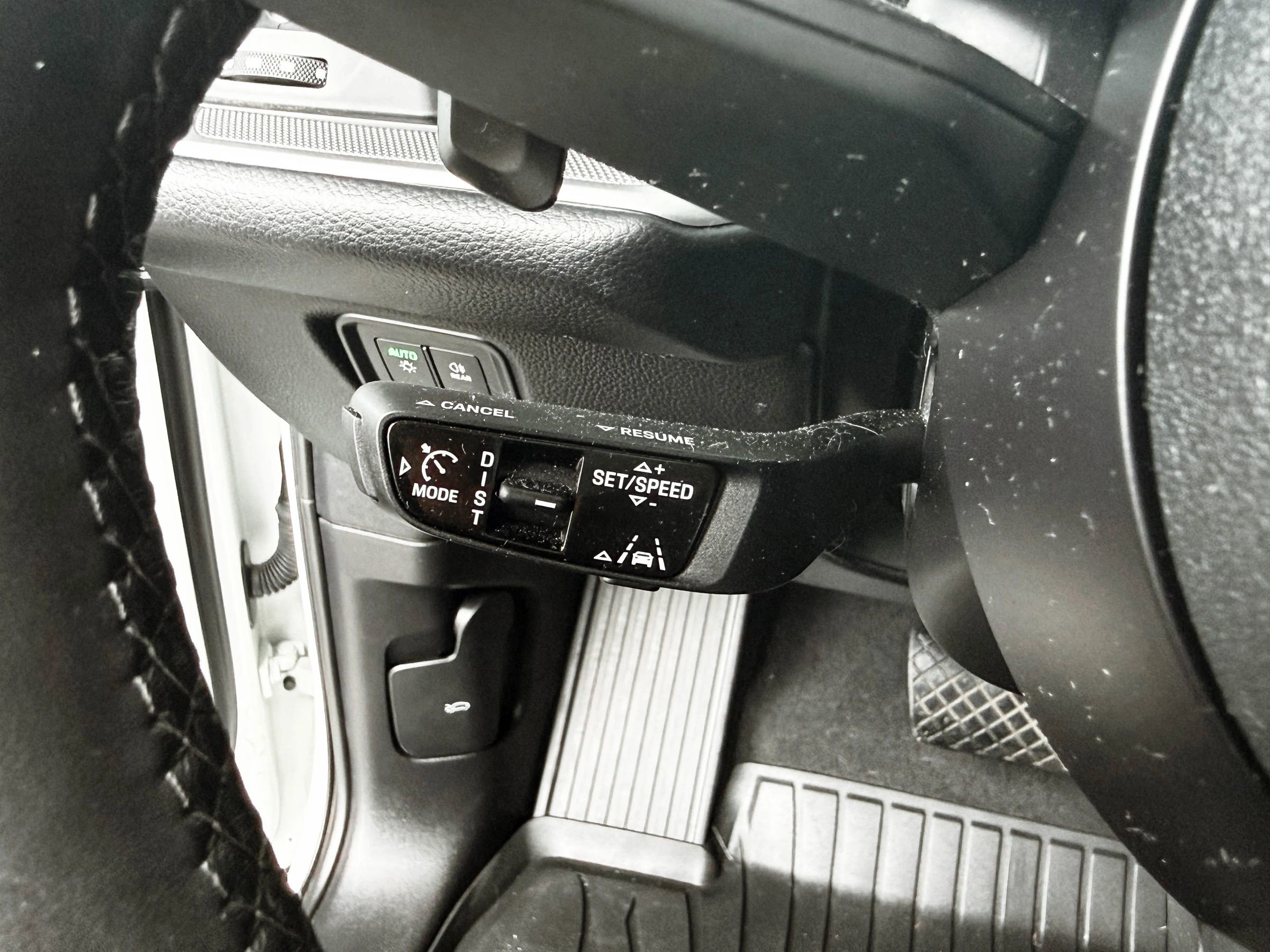 Used 2024 Porsche Cayenne Coupe image 21
