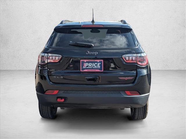 Used 2024 Jeep Compass Trailhawk image 7