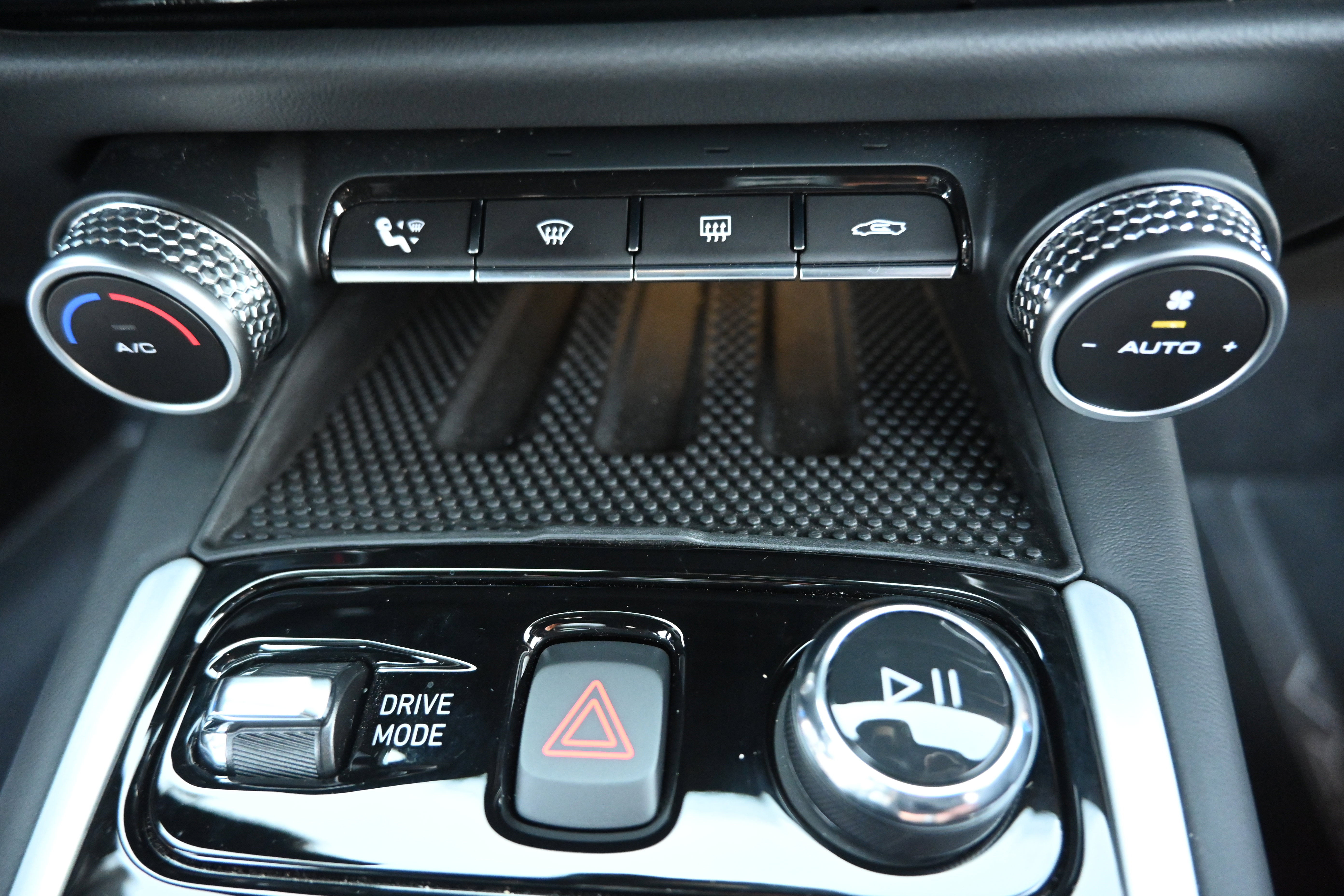 Used 2024 Lotus Emira First Edition image 60