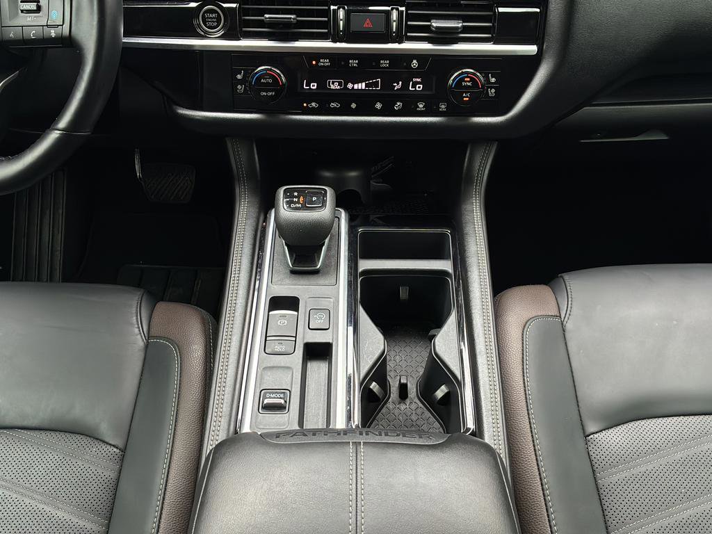 Used 2024 Nissan Pathfinder Platinum w/ Cargo Package FWD image 23