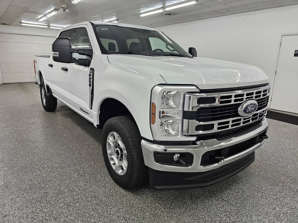 New 2026 Ford F250 XLT AWD/4WD image 3