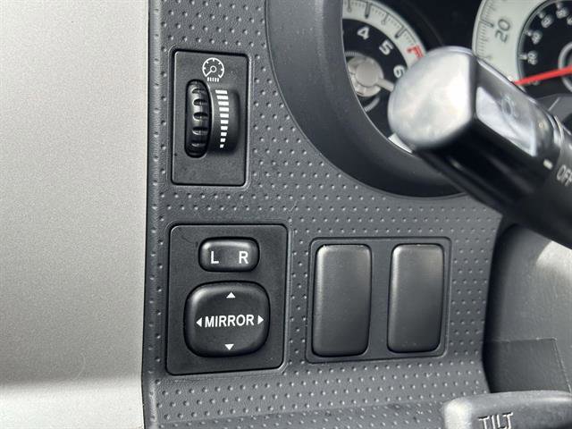 Used 2007 Toyota FJ Cruiser 4WD image 14