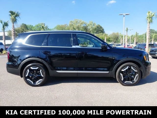 Used 2023 Kia Telluride EX w/ EX Captain's Chair Package image 4