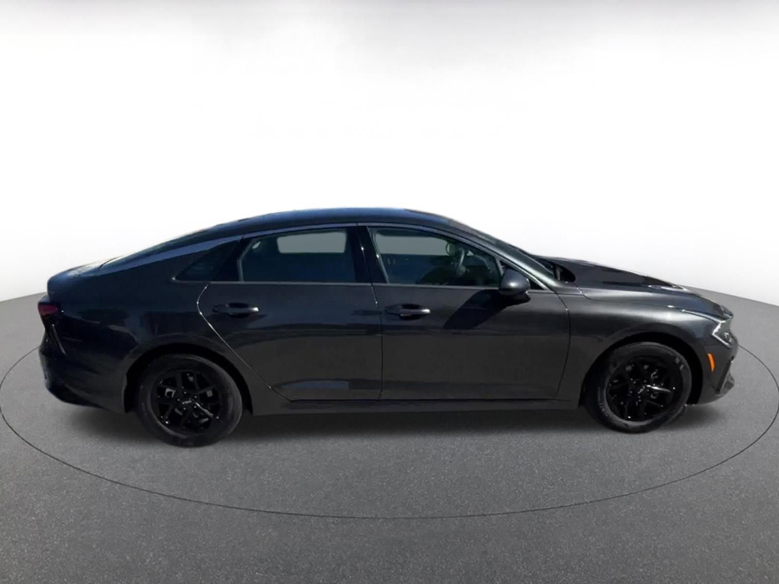 Used 2025 Kia K5 LXS image 16