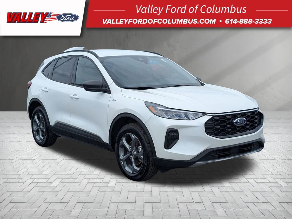 New 2026 Ford Escape ST-Line w/ Cold Weather Package