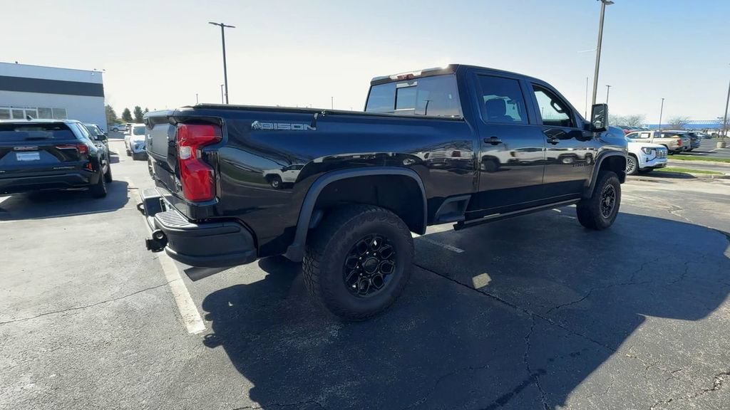 Used 2024 Chevrolet Silverado 2500 ZR2 w/ ZR2 Bison Edition AWD/4WD image 8
