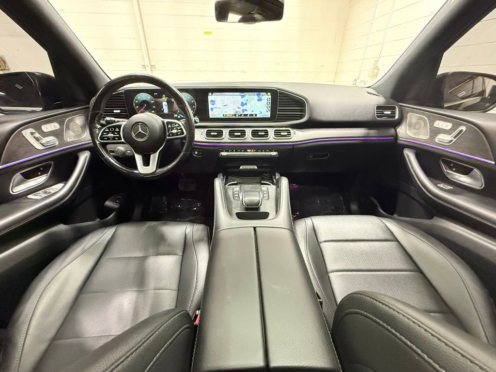Used 2022 Mercedes-Benz GLE 350 4MATIC w/ Premium Package image 32