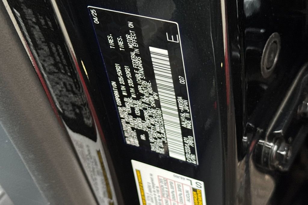 Used 2025 Lexus RX 450h AWD w/ Convenience Package image 35