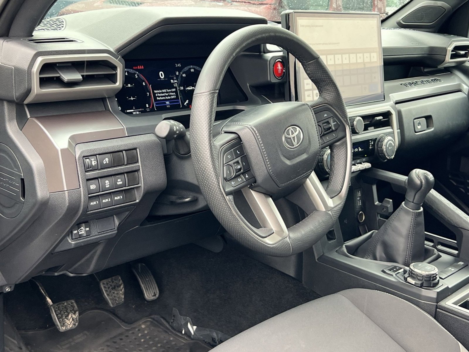 Used 2024 Toyota Tacoma TRD Off-Road w/ TRD Off Road Upgrade Package image 15