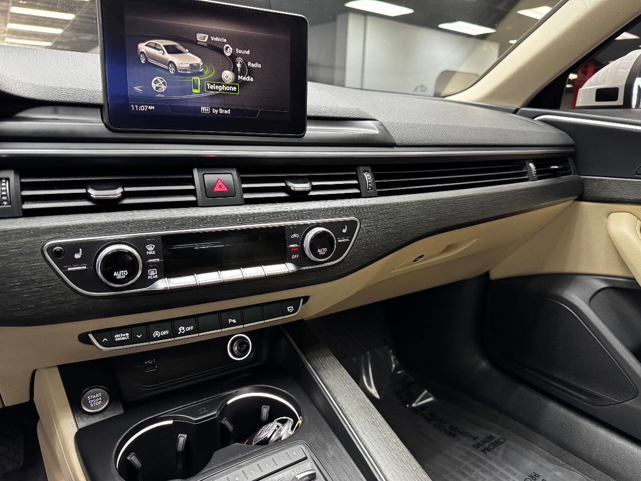 Used 2019 Audi A4 2.0T Premium image 23