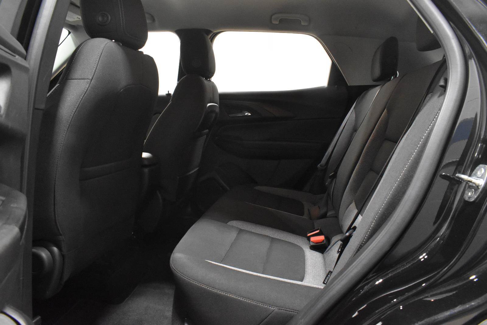 Used 2023 Chevrolet TrailBlazer LS FWD image 9