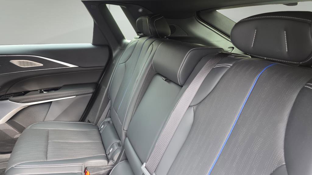 Certified 2024 Cadillac Lyriq Sport w/ LPO, Floor Liner Package image 19