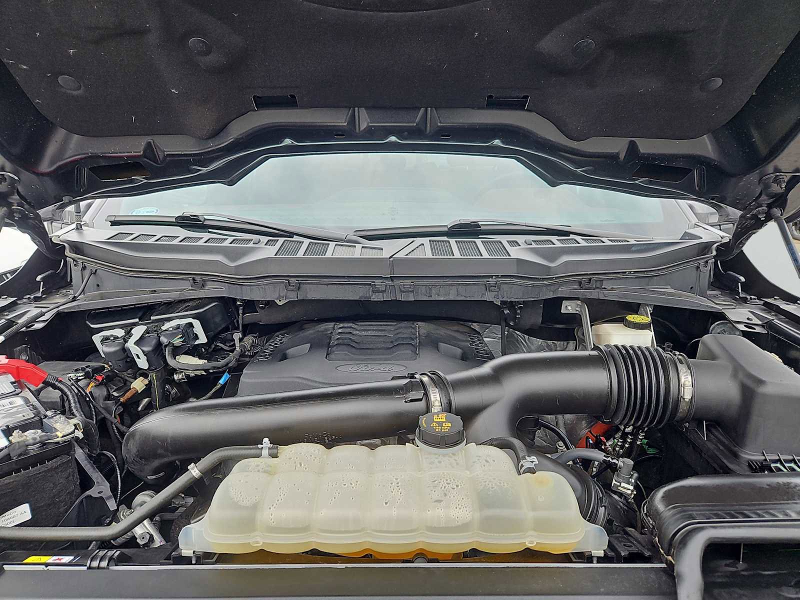 Used 2021 Ford F150 Lariat w/ Equipment Group 502A High image 38