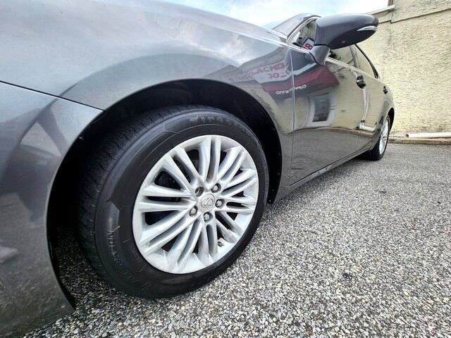 Used 2014 Lexus ES 350 image 28
