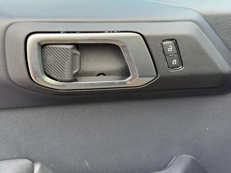 New 2025 Ford Bronco Badlands image 20