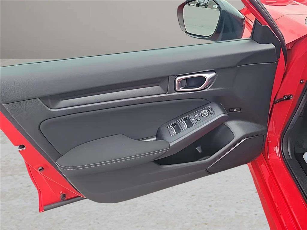 Used 2025 Honda Civic Sport image 14