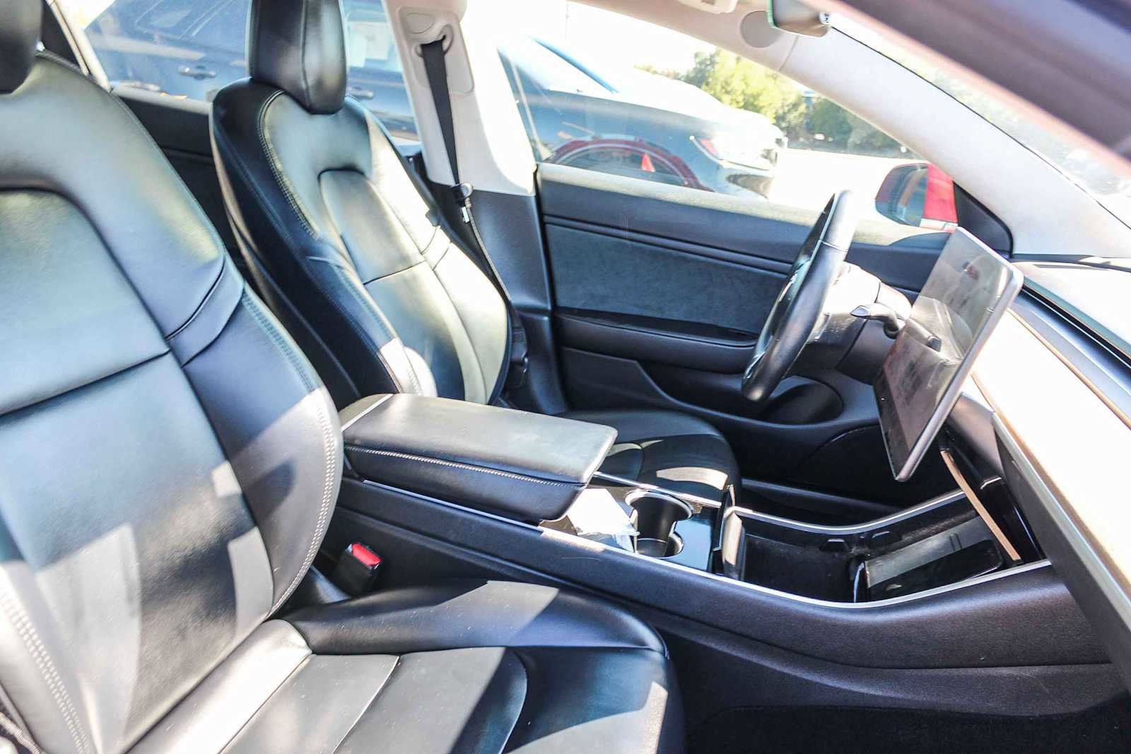 Used 2017 Tesla Model 3 Long Range image 13