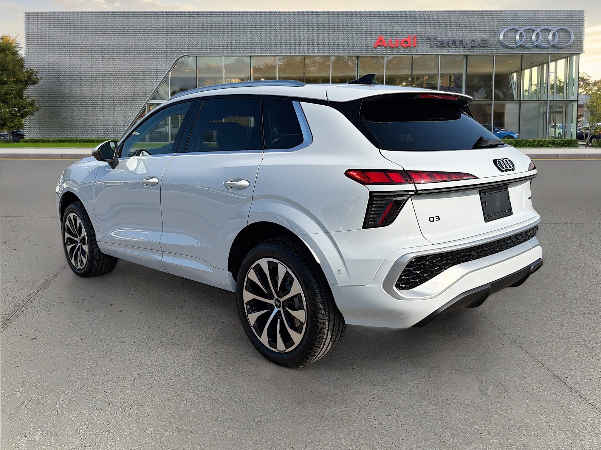 New 2026 Audi Q3 quattro 2.0T image 5