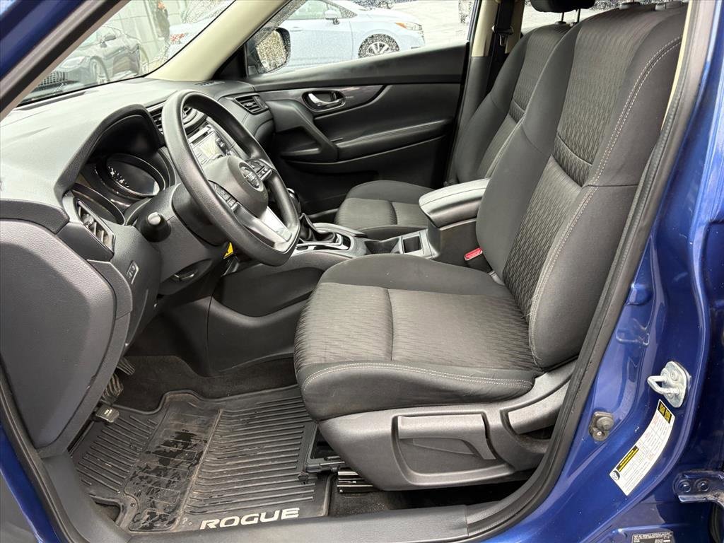 Used 2017 Nissan Rogue S w/ S Appearance Package image 16