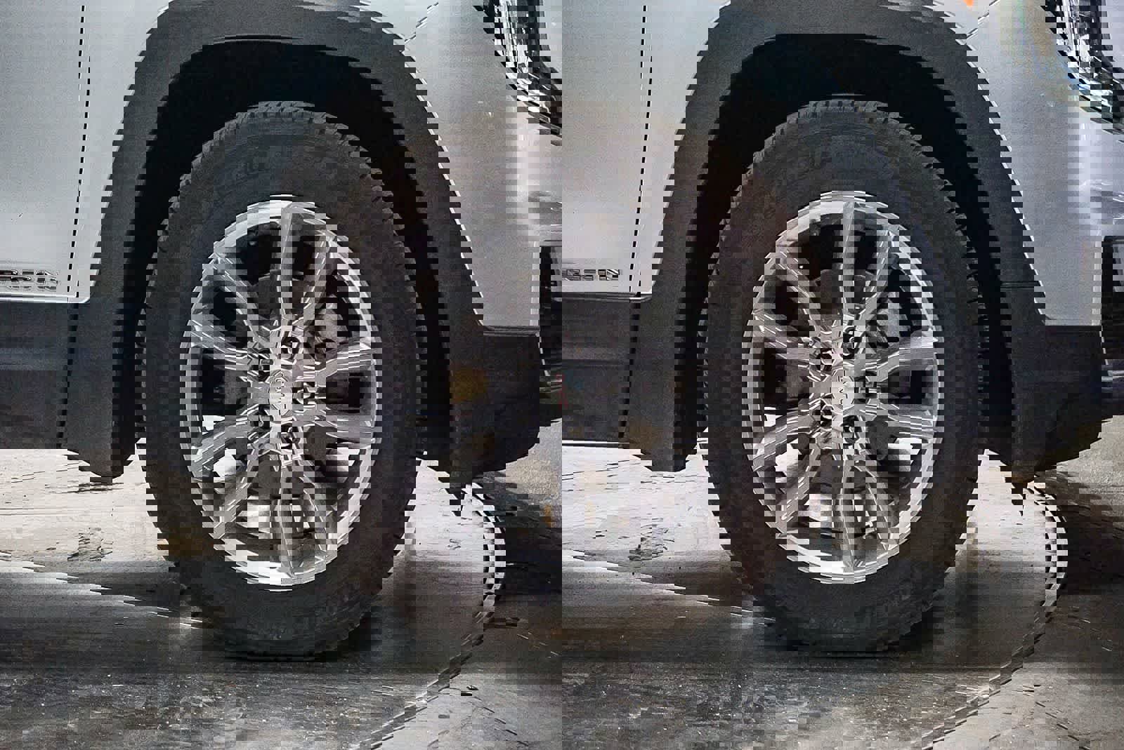 Used 2022 GMC Terrain SLT image 6