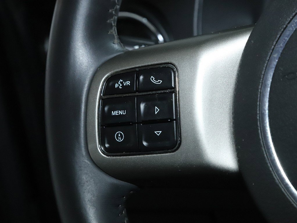 Used 2012 Jeep Compass Limited image 33