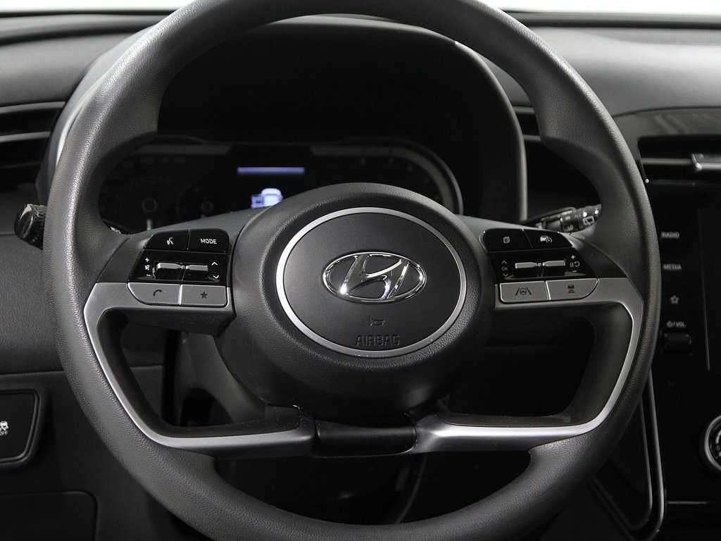 Certified 2023 Hyundai Tucson SE image 7