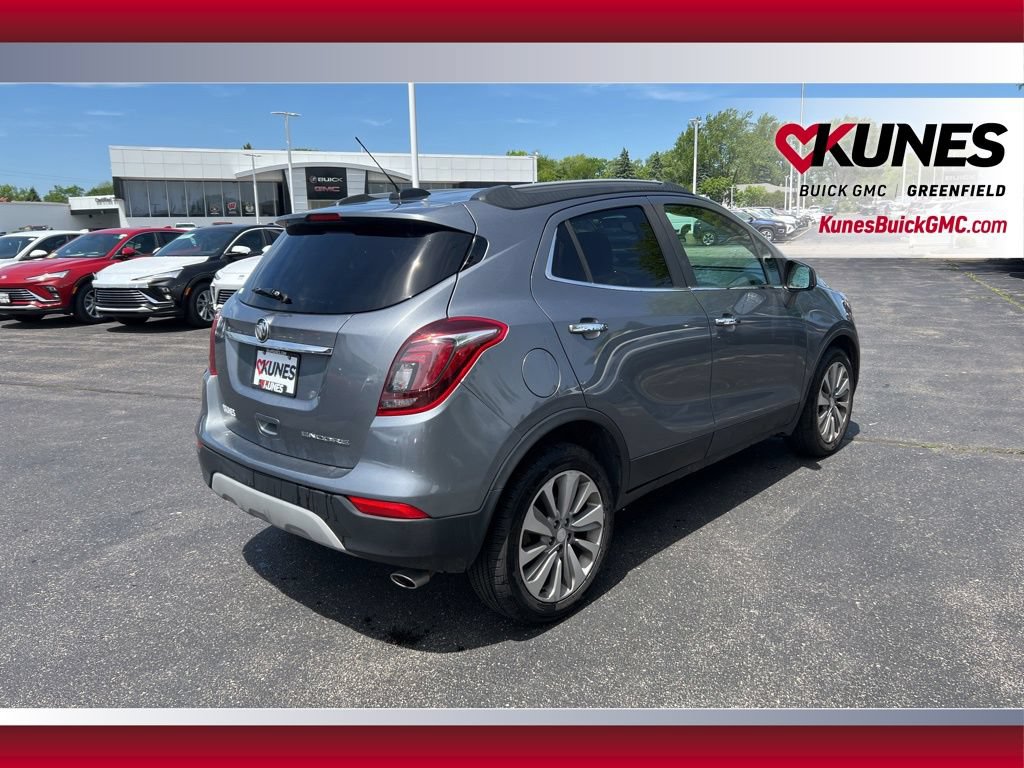Used 2020 Buick Encore Preferred FWD image 4