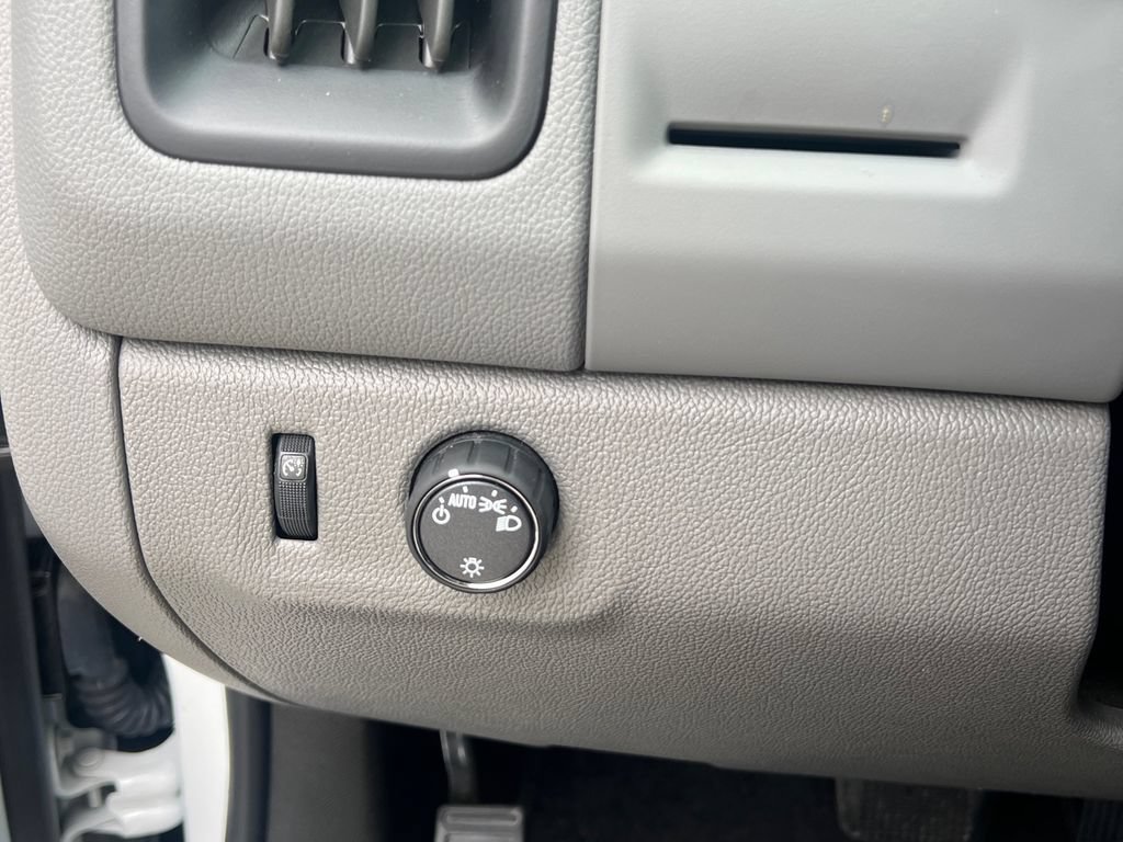 Used 2022 GMC Canyon Elevation Standard w/ Convenience Package RWD image 29