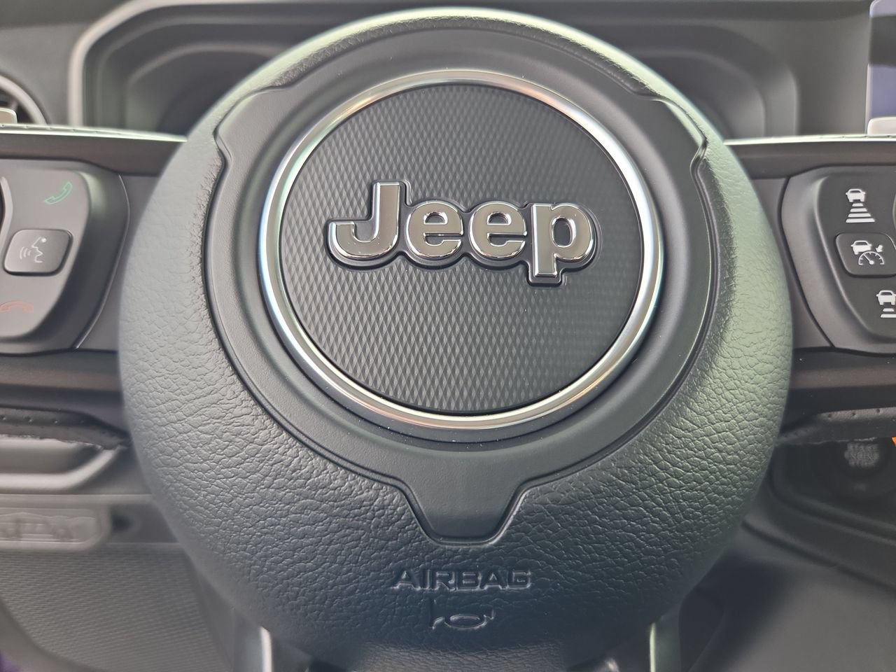 New 2026 Jeep Wrangler Unlimited Rubicon 392 w/ Dual Top Group AWD/4WD image 24