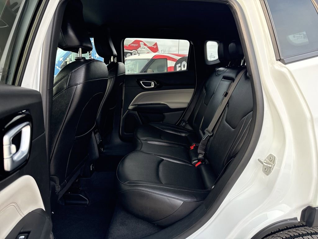 Used 2024 Jeep Compass Limited image 22