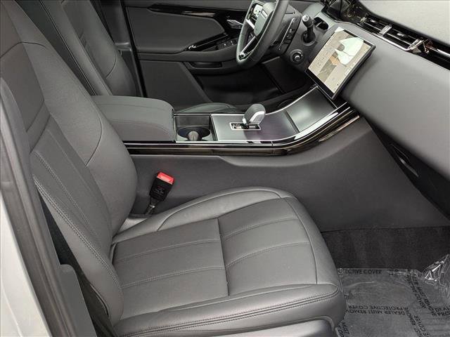 Certified 2026 Land Rover Range Rover Evoque Dynamic SE AWD/4WD image 22