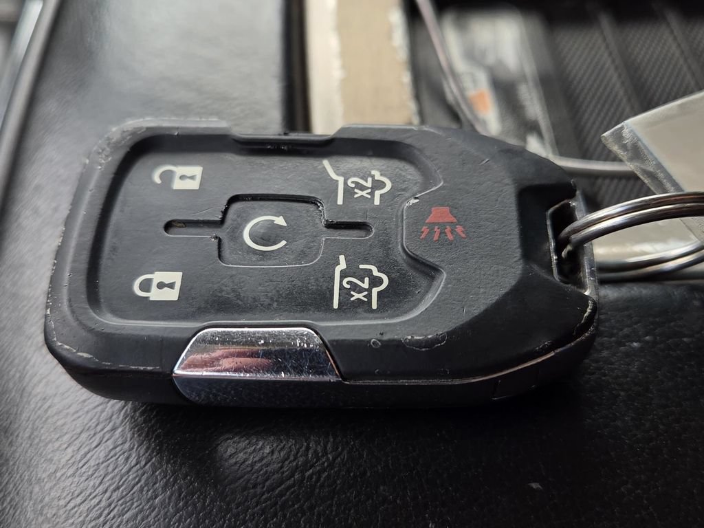 Used 2017 GMC Yukon XL Denali RWD image 52