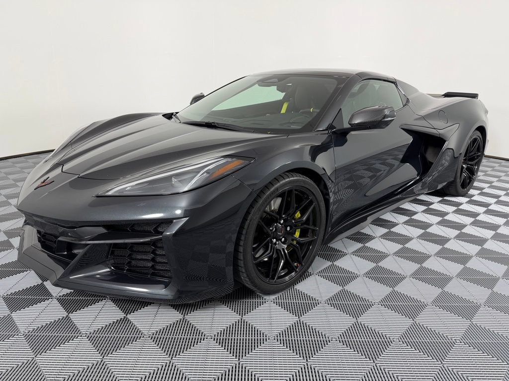 Used 2024 Chevrolet Corvette Z06 w/ Stealth Interior Trim Package RWD image 7
