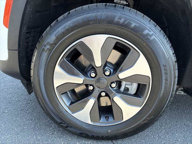 Certified 2024 Jeep Grand Cherokee Limited 4xe AWD/4WD image 19