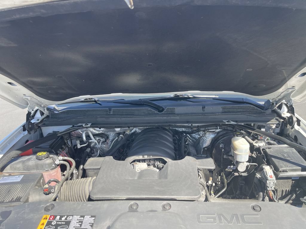 Used 2018 GMC Yukon XL Denali w/ Open Road Package AWD/4WD image 31