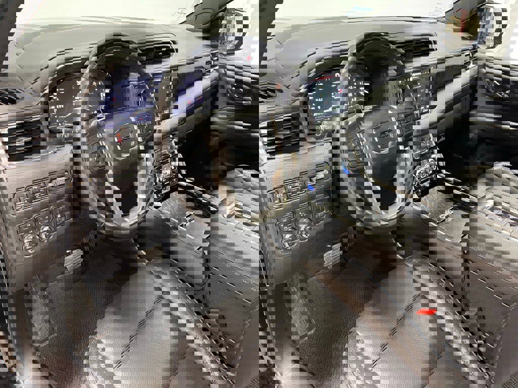 Used 2023 GMC Yukon XL Denali w/ Advanced Technology Package image 21