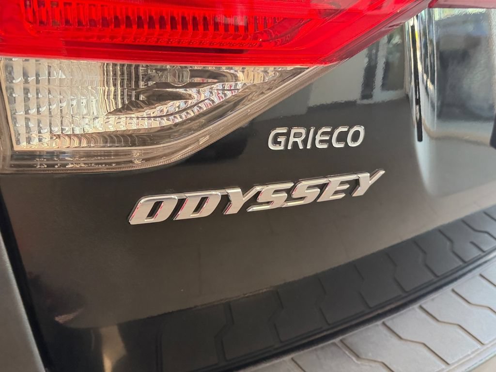 Used 2015 Honda Odyssey Touring image 12