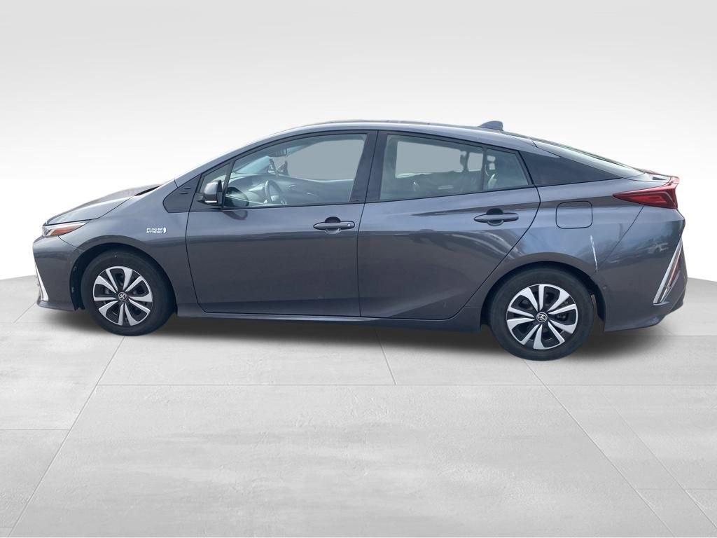 Used 2017 Toyota Prius Prime Premium image 20