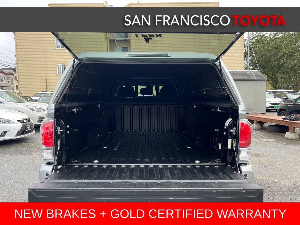 Certified 2022 Toyota Tacoma TRD Off-Road w/ Technology Package AWD/4WD image 36