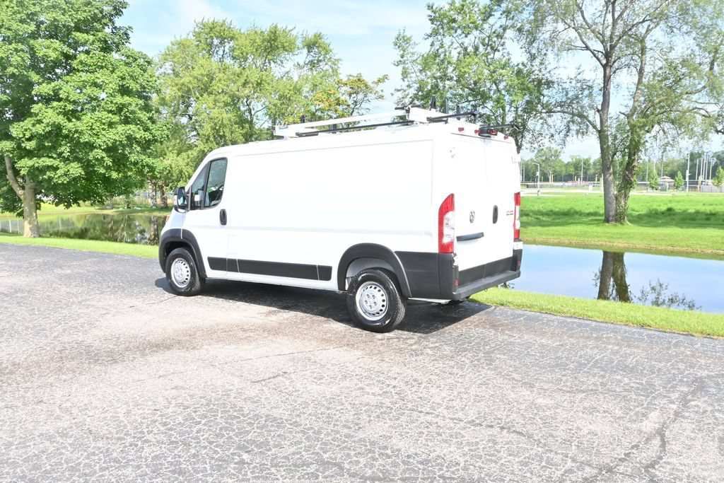 Used 2025 RAM ProMaster 2500 w/ Safety Group FWD image 5