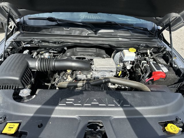Used 2023 RAM 1500 Laramie AWD/4WD image 27